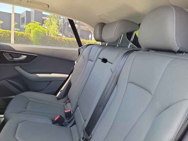 2025 Audi Q8 55 Premium Plus