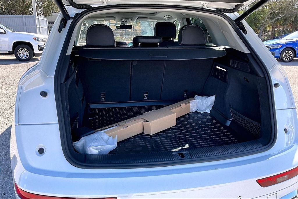 2023 Audi Q5 45 S line Prestige quattro