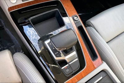 2023 Audi Q5 45 S line Prestige quattro