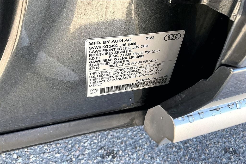 2023 Audi Q5 45 S line Prestige quattro