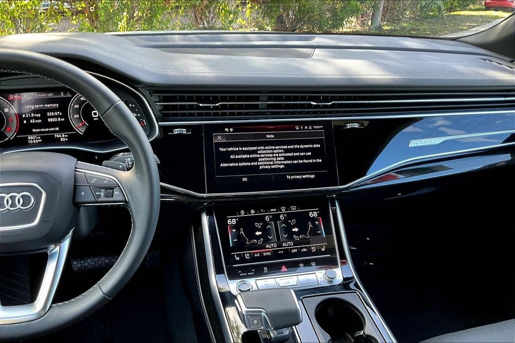 2025 Audi Q8 55 Prestige quattro
