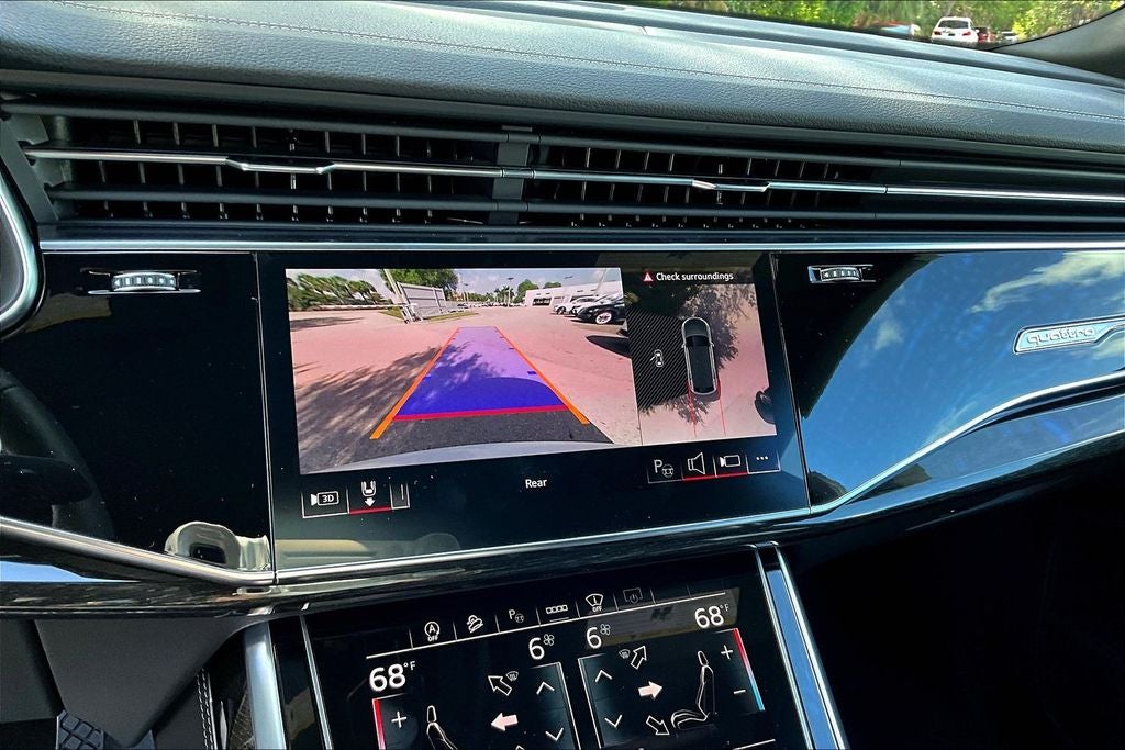 2025 Audi Q8 55 Prestige quattro