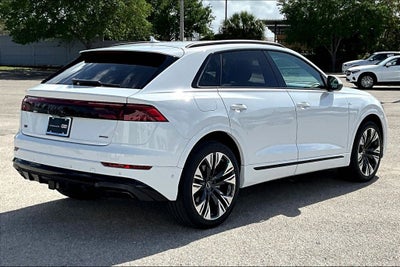 2025 Audi Q8 55 Prestige quattro