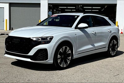 2025 Audi Q8 55 Prestige quattro