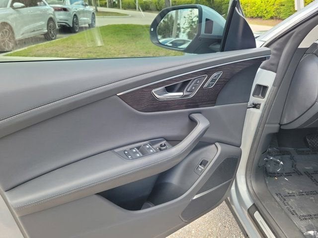 2023 Audi Q8 55 Prestige