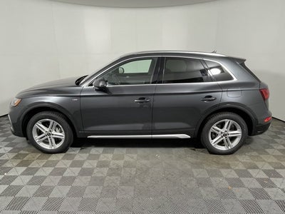 2022 Audi Q5 S line Premium