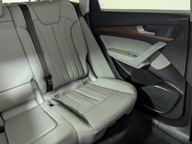 2024 Audi Q5 S line Premium 55 TFSI e quattro
