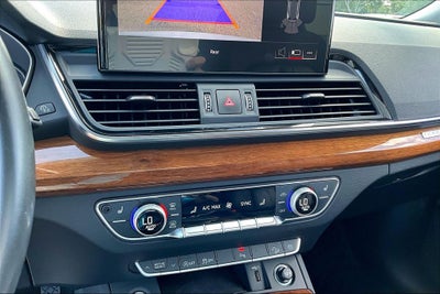 2023 Audi Q5 45 S line Premium quattro