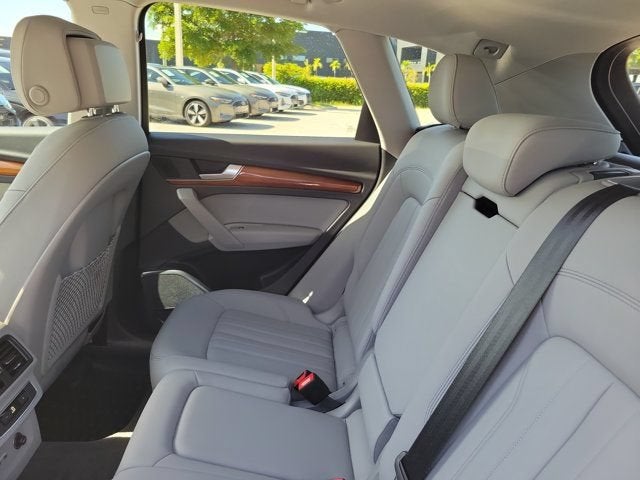2023 Audi Q5 45 S line Premium