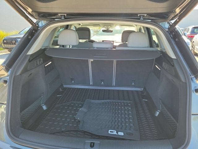 2023 Audi Q5 45 S line Premium