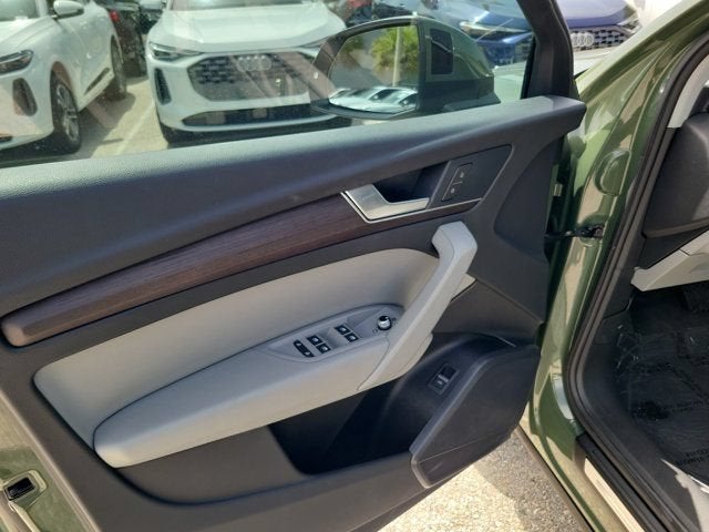 2024 Audi Q5 45 S line Premium