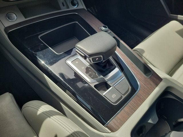 2024 Audi Q5 45 S line Premium