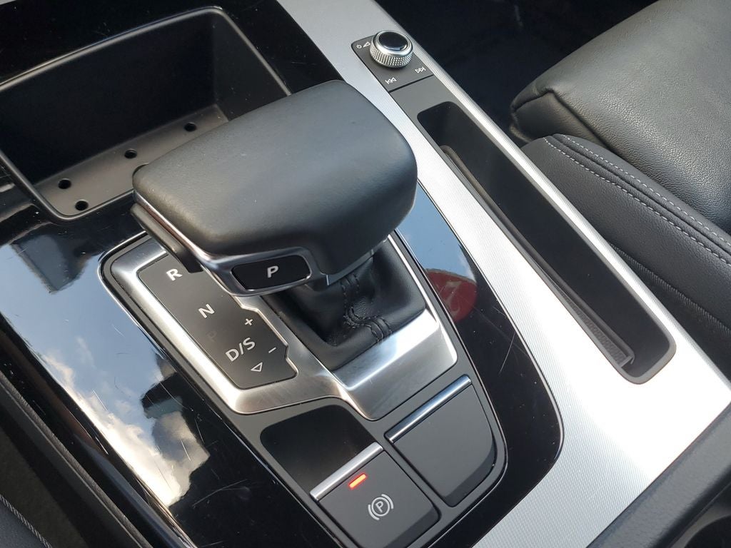 2025 Audi Q5 45 S line Premium quattro