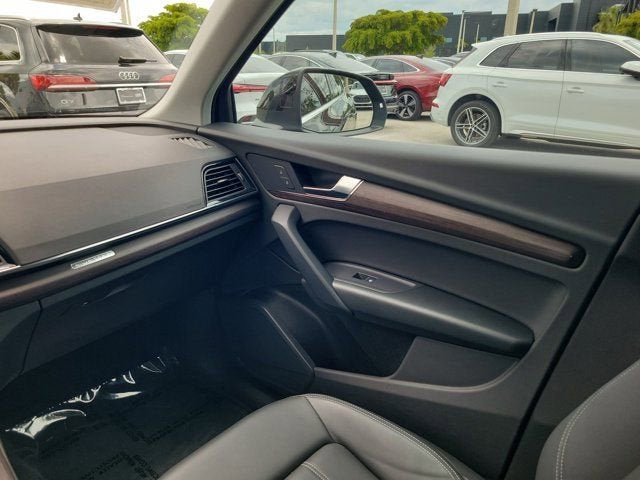2023 Audi Q5 45 S line Premium