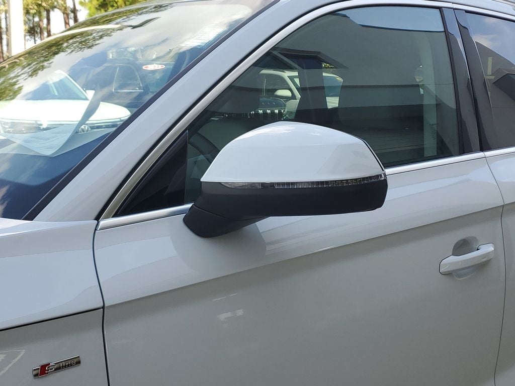 2023 Audi Q5 45 S line Premium quattro