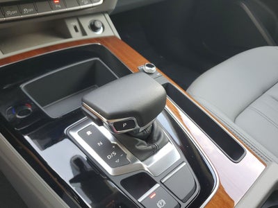 2023 Audi Q5 45 S line Premium quattro