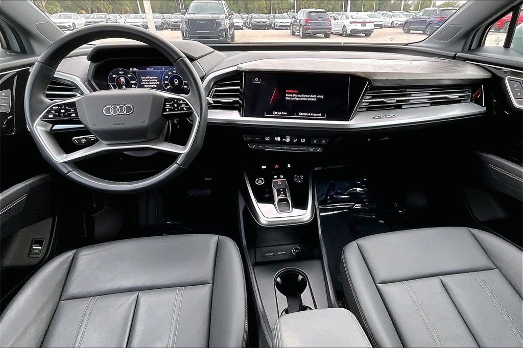 2024 Audi Q4 e-tron Premium quattro