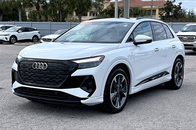2024 Audi Q4 e-tron Premium quattro