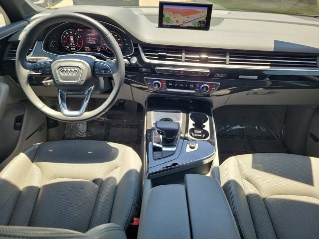 2019 Audi Q7 55 SE Premium Plus