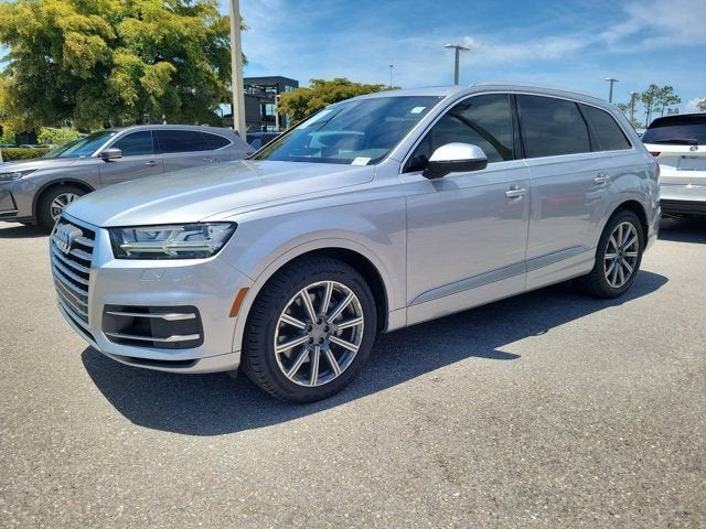 2019 Audi Q7 55 SE Premium Plus