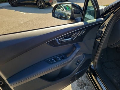 2026 Audi Q7 45 Premium Plus