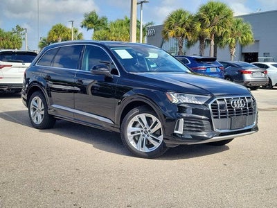 2024 Audi Q7 45 Premium Plus