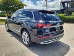 2023 Audi Q7 45 Premium Plus