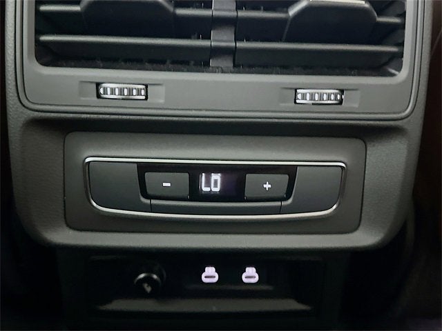 2023 Audi Q7 Premium Plus