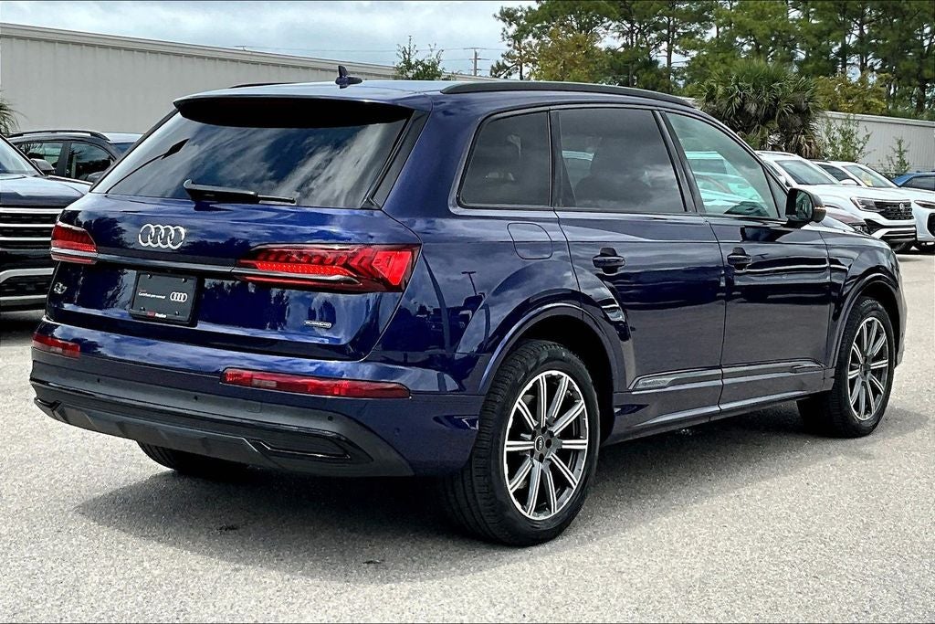 2023 Audi Q7 45 Premium Plus quattro