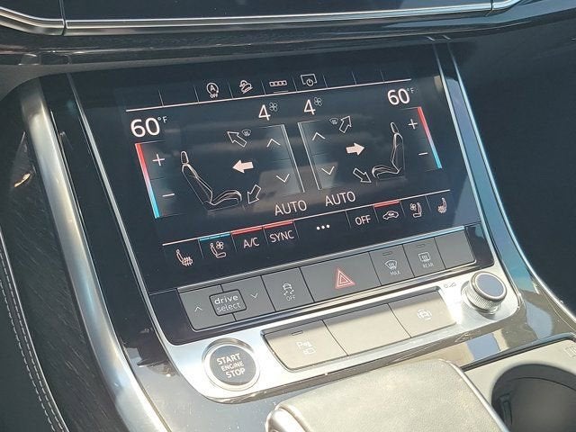 2025 Audi Q7 45 Premium Plus