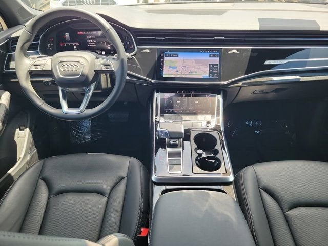 2025 Audi Q7 45 Premium Plus