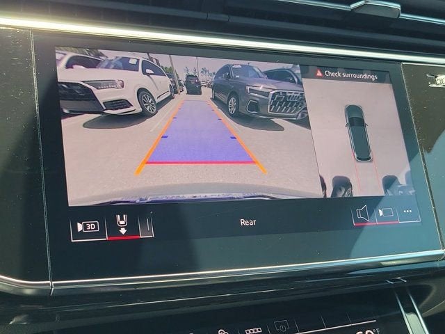 2025 Audi Q7 45 Premium Plus