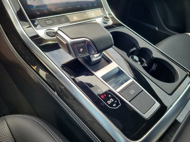 2025 Audi Q7 45 Premium Plus