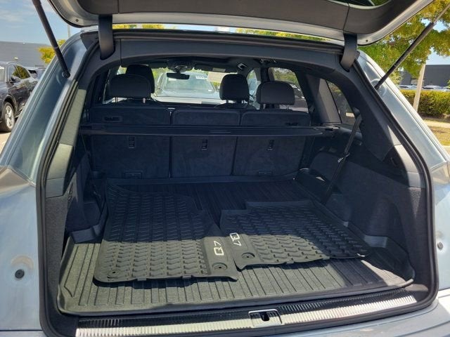 2025 Audi Q7 45 Premium Plus