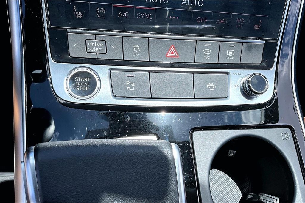 2023 Audi Q7 45 Premium Plus quattro
