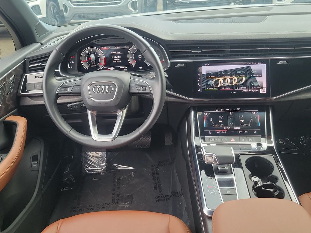 2023 Audi Q7 45 Premium Plus quattro