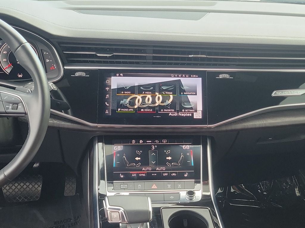 2023 Audi Q7 45 Premium Plus quattro