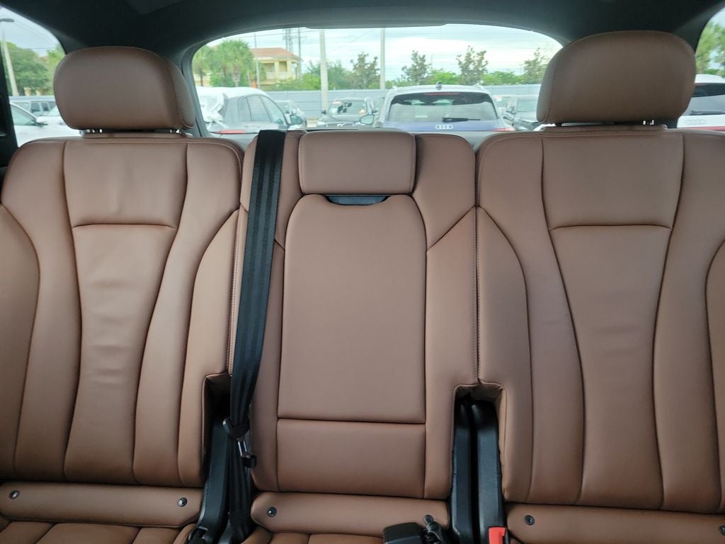 2023 Audi Q7 45 Premium Plus quattro