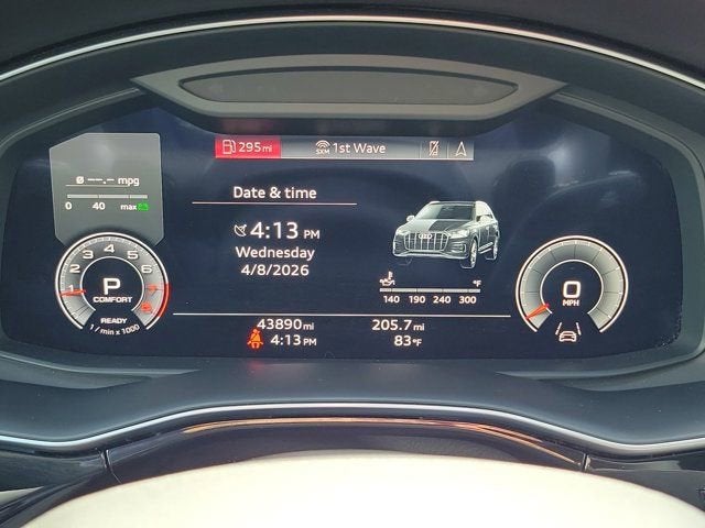 2022 Audi Q7 45 Premium Plus