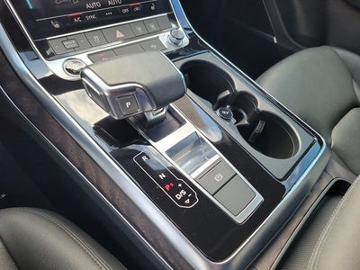 2022 Audi Q7 45 Premium Plus