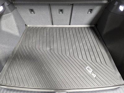 2024 Audi Q4 e-tron Premium Plus 55 quattro