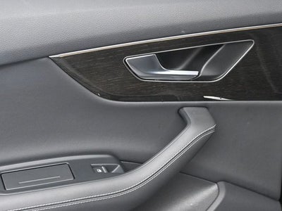 2025 Audi Q7 55 Premium Plus quattro