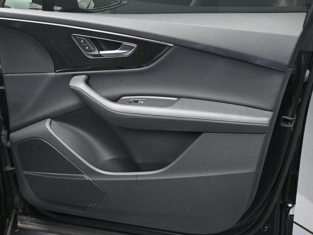 2025 Audi Q7 55 Premium Plus quattro