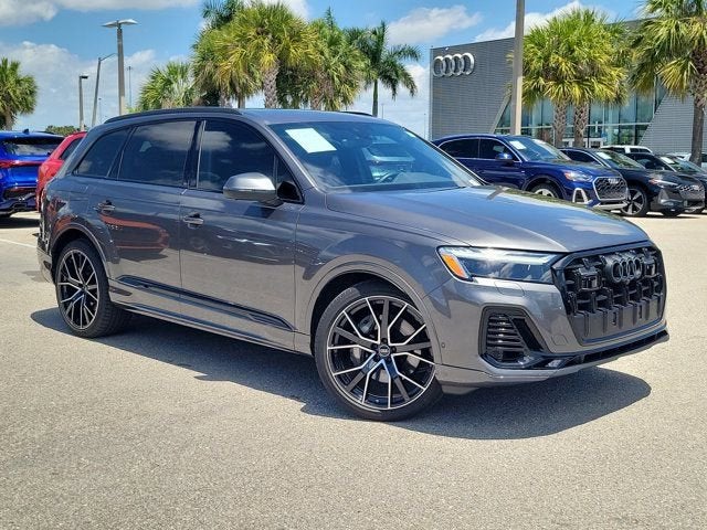 2025 Audi Q7 55 Premium Plus