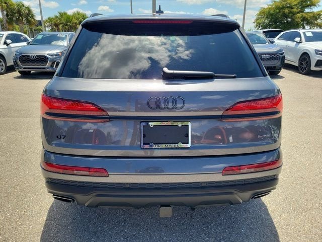 2025 Audi Q7 55 Premium Plus