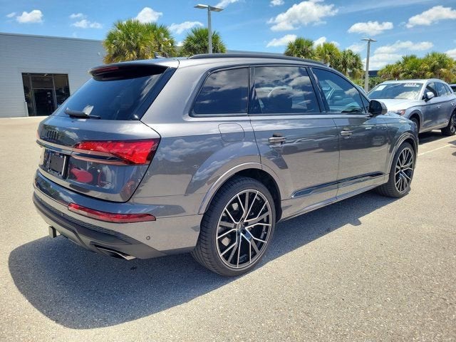 2025 Audi Q7 55 Premium Plus