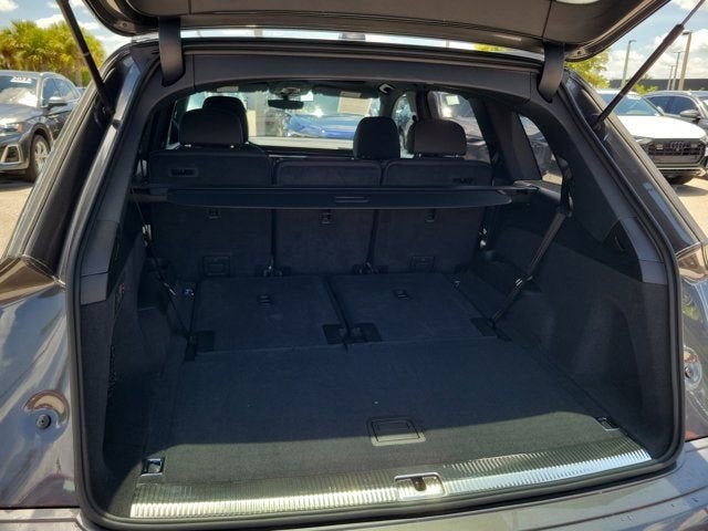 2025 Audi Q7 55 Premium Plus