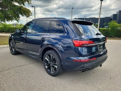 2025 Audi Q7 55 Premium Plus