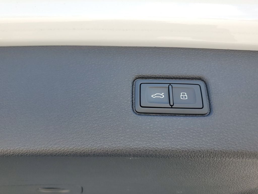 2026 Audi Q7 55 Premium Plus quattro