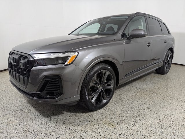 2025 Audi Q7 Premium Plus 55 TFSI quattro